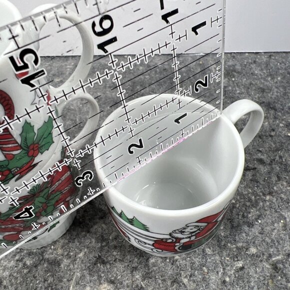 Set Of 3 VTG Ceramic Christmas Holly Santa Mugs Made In Japan Trimont Stacking - Picture 8 of 8